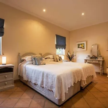 Vila Almancil Sleeps 8 Pool Air Con Wifi T480169