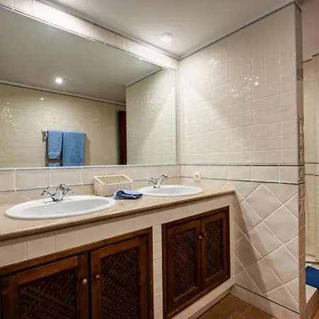 Almancil Sleeps 8 Pool Air Con Wifi T480169 *